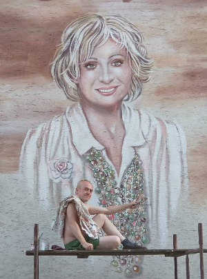BaranÃ³w Sandomierski mural portret